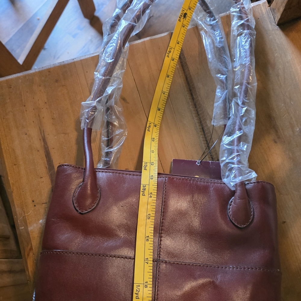 Leather Purse In Tobacco Shade - Picture 11 of 11